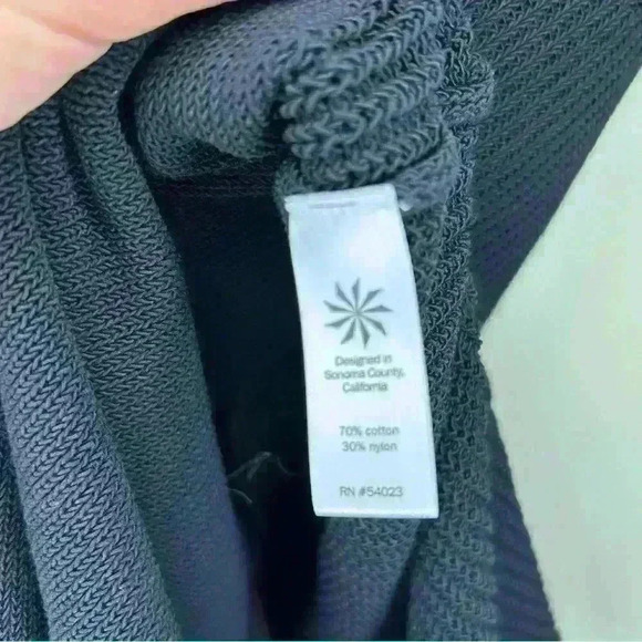 Athleta Women's Long and Lean Cable Knit Sweater Vest Black - Picture 6 of 8